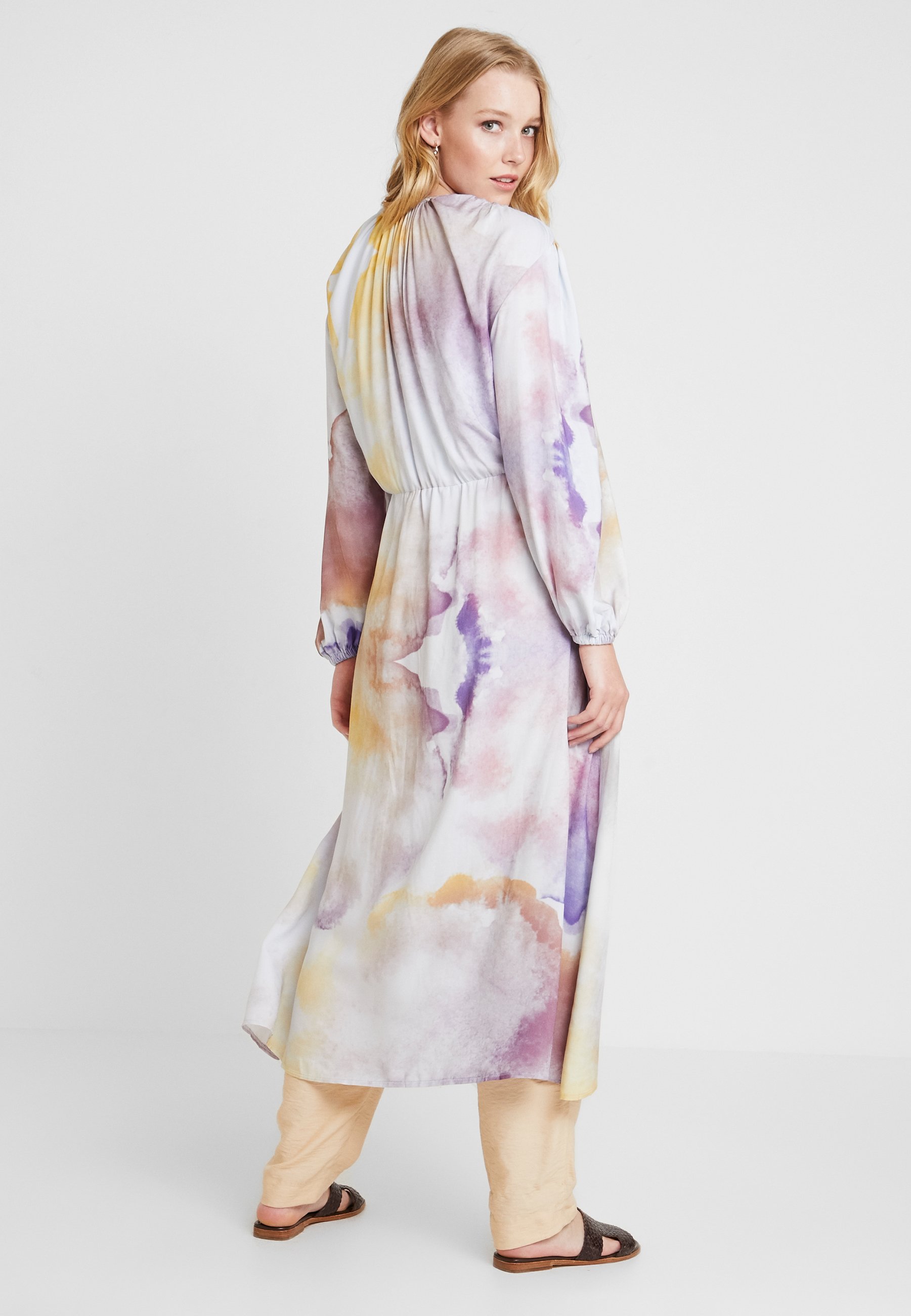 Aéryne SARAH Lett jakke aquarelle Zalando.no Aéryne SARAH Lett jakke aquarelle Zalando.no