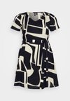 VMCEASY DRESS - Robe de jour - black