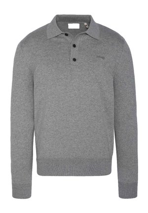 Grijze pullovertrui met een kraagontwerp, voorzien van drie zwarte knopen, geribbelde boorden en zoom, en een subtiele logo op de borst.