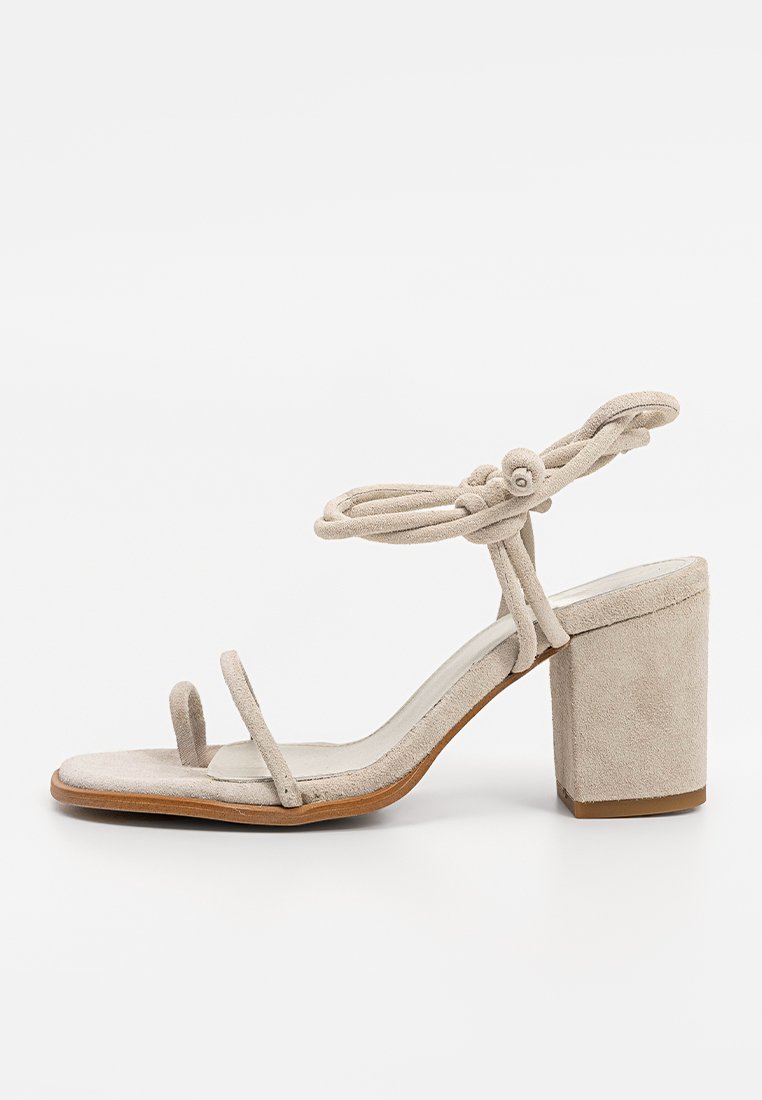 ALOHAS Teensandalen beige