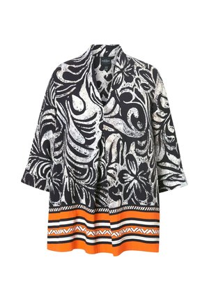 Zwart-witte kimono-jack met bloemenpatroon en een helder oranje en gestreepte zoom, met een ontspannen pasvorm en brede mouwen.