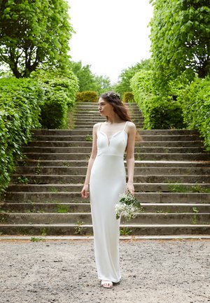 WGXZL WEDDING - KISS THE BRIDE STRAPPY MAXI DRESS - Abito da sera - white