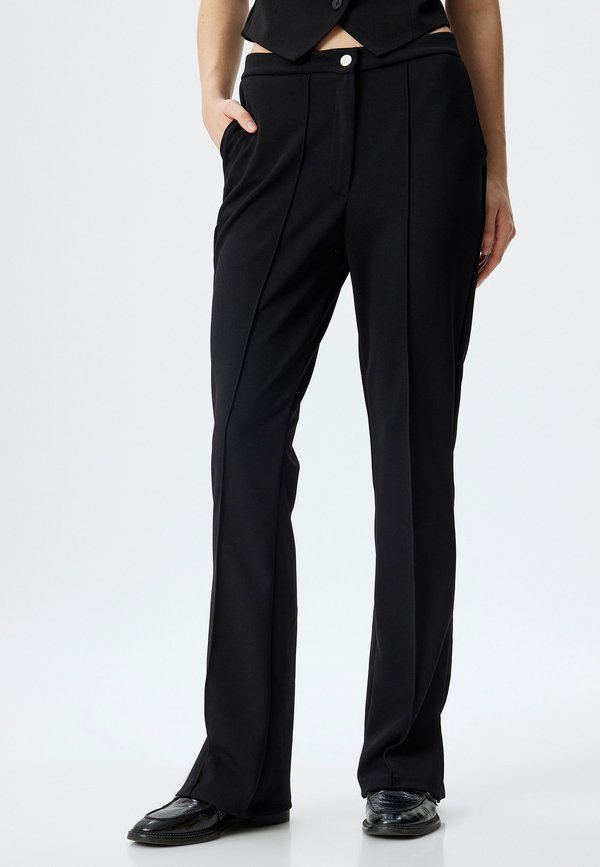 SLIT DETAIL - Stoffhose