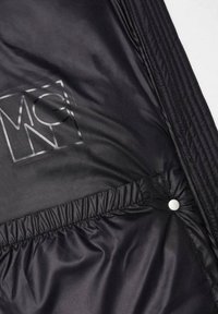 Mango Abrigo de invierno - black