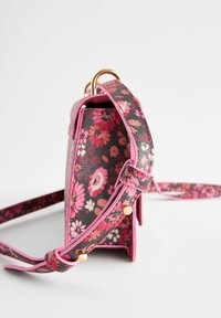 Cath Kidston DITSY FLORAL PRINT COMPACT 2-IN-1 MINI COMPACT - Taška s příčným popruhem - pink