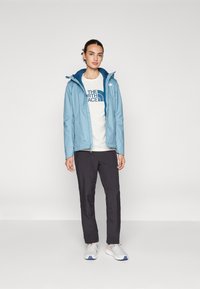 The North Face QUEST TRICLIMATE - Hardshell bunda - algae blue/midnight petrol