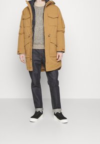 Tommy Hilfiger Vinterfrakke - light brown