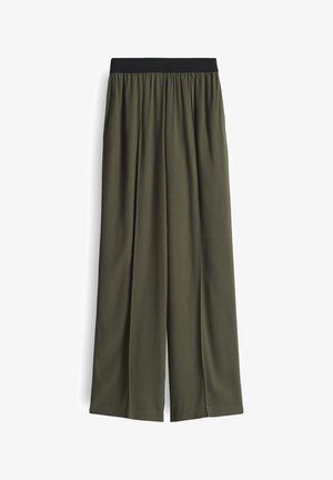OPUS PANTS, MID RISE LONG WIDE FIT - Stoffhose - olive leaf