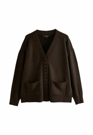 Cardigan en maille marron foncé à manches longues, col en V, fermeture boutonnée devant, et deux poches avant, présenté sur fond blanc.