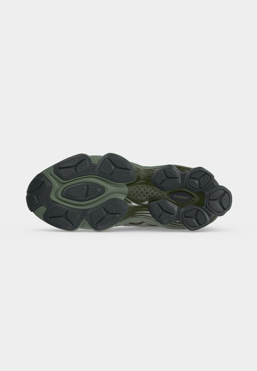 ASICS GEL KINETIC FLUENT UNISEX - Trainers - lichen green/obsidian grey — photo 6