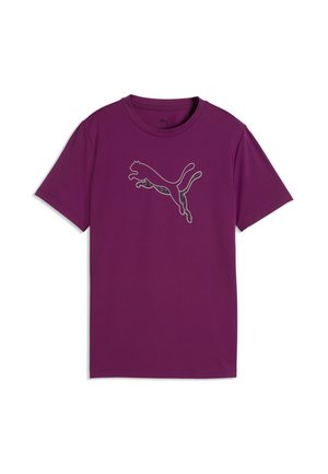 Lilla T-shirt med korte ærmer og rund hals med et stort stiliseret puma-logo i midten med camouflage mønster.