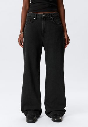 MISSY LOW RISE  - Relaxed fit jeans - tuned black