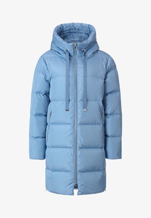 Giacca imbottita azzurro chiaro con cappuccio, dotata di zip frontale, dettagli con cordoncino e sezioni trapuntate imbottite. Due tasche laterali.