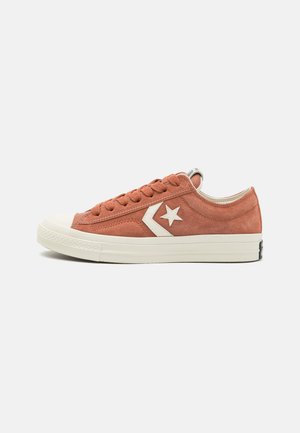 STAR PLAYER 76 UNISEX - Sportcipő - brown