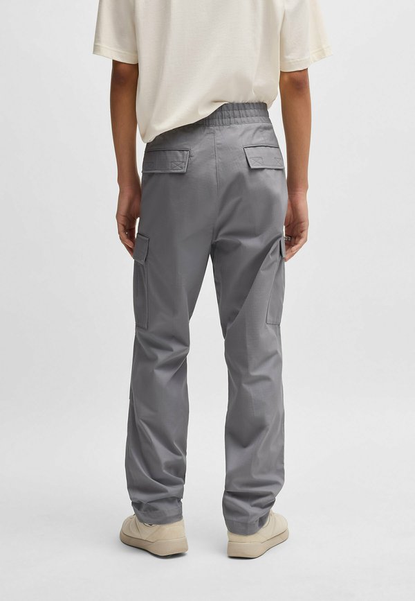 GADIC - Cargo trousers3