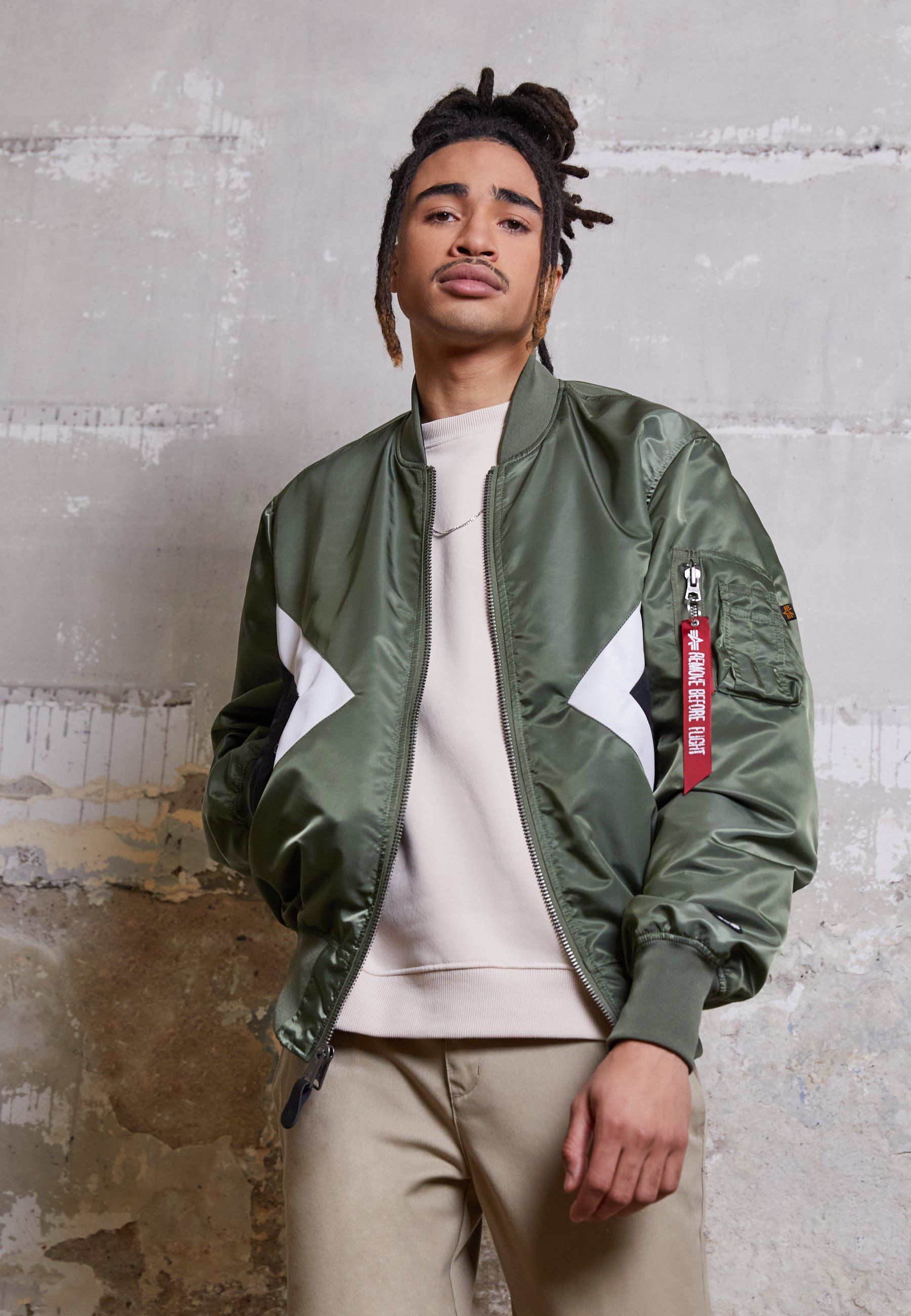 Alpha Industries NEIL BARRETT - Bomber Jacket - sage green/olive 