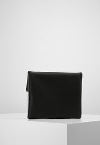 New Look Pochette - black