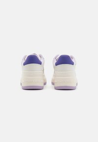 Tommy Jeans RETRO BASKET FLATFORM - Sneakers basse - lavender flower