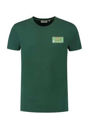 Zelena bombažna majica z okroglim izrezom, kratkimi rokavi in grafičnim tiskom sardel na nalepki na levem prsnem delu.