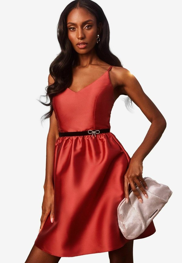 SKATER V NECK CAMI REGULAR FIT - Cocktailkleid/festliches Kleid