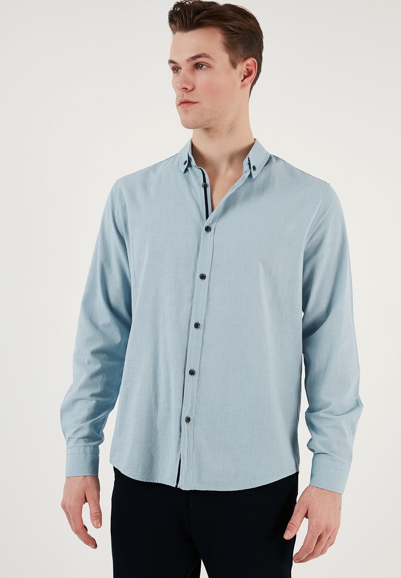 Buratti BUTTON DOWN - Camicia - aqua