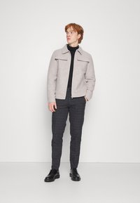 Esprit Chinos - anthracite