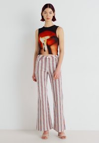 Jaded London SLINKY TANK FLAME LIPS - Top - black/red