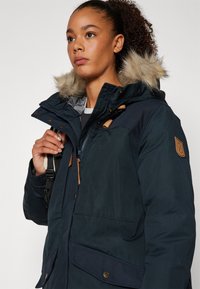 Fjällräven SINGI DOWN JACKET W - Donsjas - dark navy
