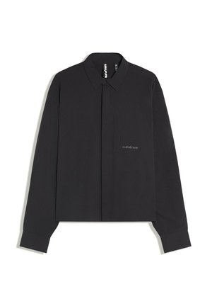 Bershka, OUT OF CORE TECHNICAL OVERSHIRT - Chemise - royal blue