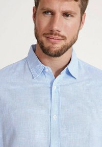 Holebrook TED - Krekls - light blue white