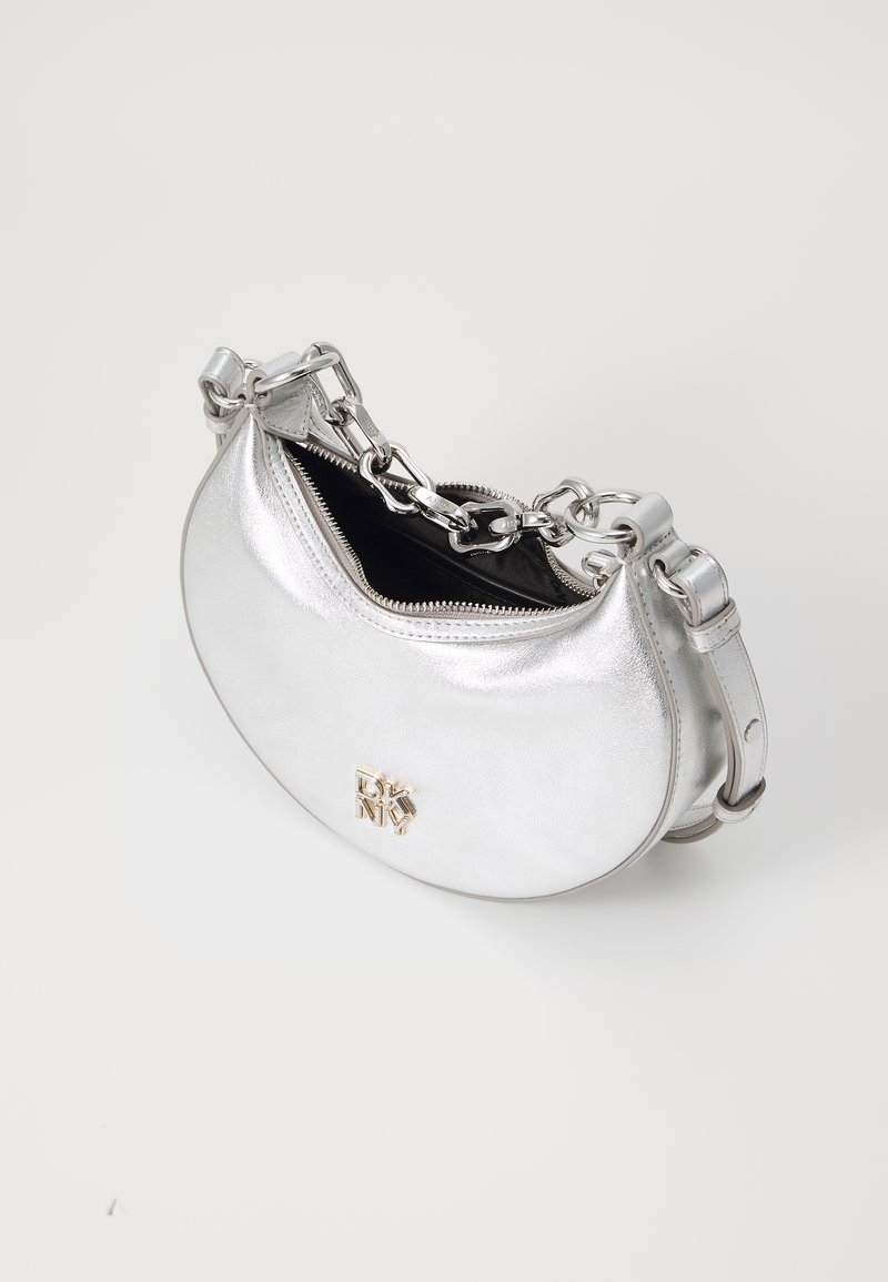 DKNY White with Silver Metal Logo Belt Bag DKNY WOMENS OPTIC WHITE QUILTED BELT FANNY PACK CROSSBODY  main image 2