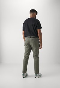 Jack's Sportswear SUPERFLEX PANTS - Hlače chino - light army