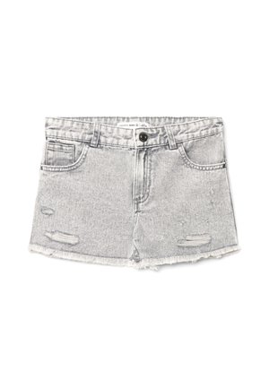 Gonna corta in denim grigio chiaro con orlo sfrangiato, toppe consumate sul davanti, passanti per cintura e tasche frontali con chiusura a bottone singolo.