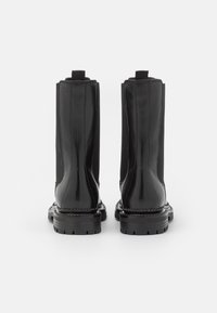 s.Oliver Stiefelette - black