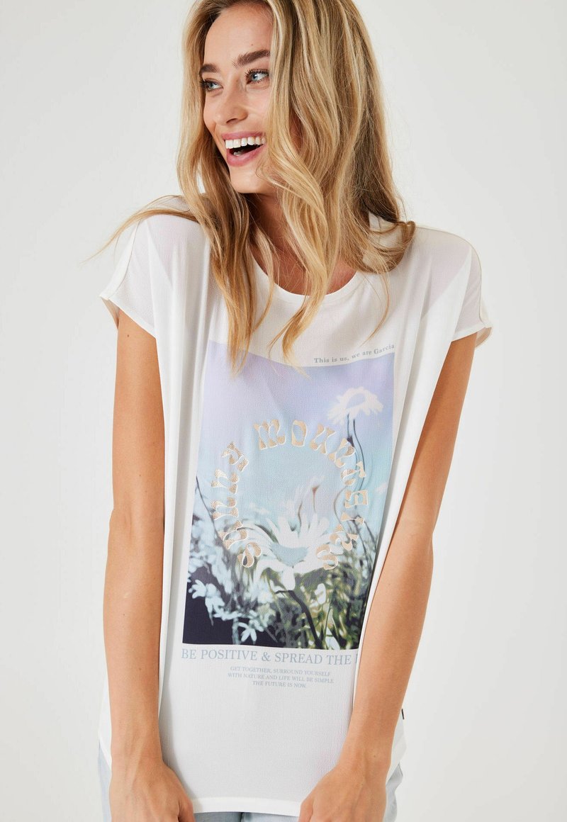 Tinta Style Gabriella Blouse Off-White main image 1