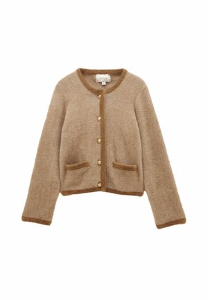 Beige verkürzter Cardigan mit Fischgrätmuster, goldenen Knöpfen, rundem Ausschnitt und zwei vorderen Taschen, die in einem dunkleren Farbton abgesetzt sind.