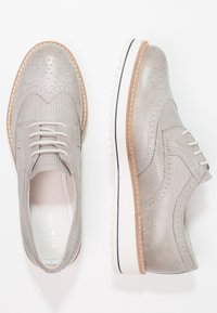 Pier One Snörskor - grey