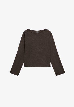 Bruine cropped top met lange mouwen van zacht materiaal, voorzien van een brede ronde halslijn en een comfortabele, losse pasvorm. Eenvoudig ontwerp zonder patronen of accenten.