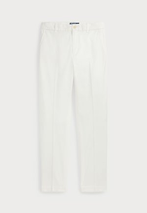 Pantalones blancos de corte recto, con diseño de frente plano, trabillas para cinturón y cierre de un solo botón. Textura de tela de algodón suave.