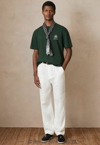 Reiss REGULAR FIT - Marškinėliai su spaudiniu - green