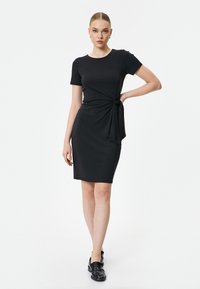 Koton TIE DETAIL SHORT SLEEVE - Trikoomekko - black