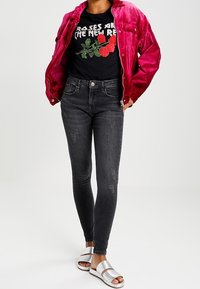 Free People Allvädersjacka - pink