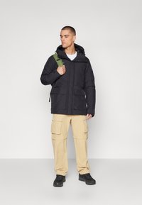 Mammut OBELISK GORE-TEX - Piumino lungo - black