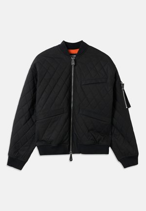 Bombertakki - black