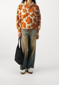 Billabong Fleecetrøjer - apricot