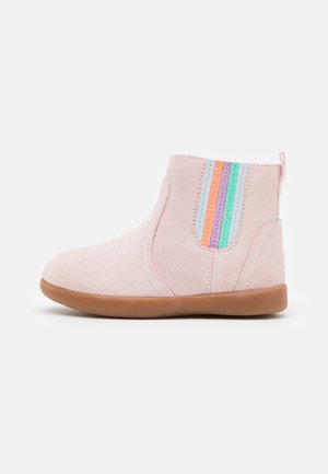 RYNDON - Kotníkové boty - seashell pink