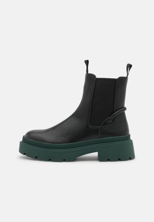 Støvletter - black/dark green