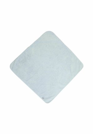 Helles blaues, quadratisches Handtuch aus weichem, strukturiertem Stoff. Die Kanten sind abgerundet, mit einem kleinen Etikett in einer Ecke.