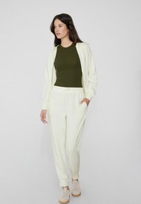 Tezenis Jogginghose - White