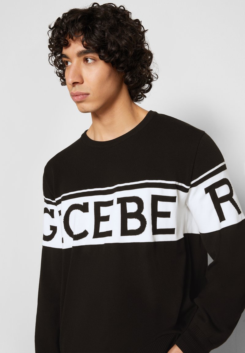 Herren T-shirts & Polos | Iceberg MAGLIA GIROCOLLO Strickpullover fantasia/schwarz - FB06967 Herren T-shirts & Polos | Iceberg MAGLIA GIROCOLLO Strickpullover fantasia/schwarz - FB06967
